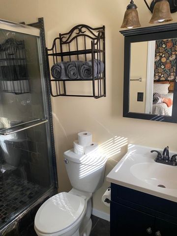 840 Blvd De L Orleans, Mary Esther, FL 32569