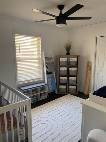 840 Blvd De L Orleans, Mary Esther, FL 32569