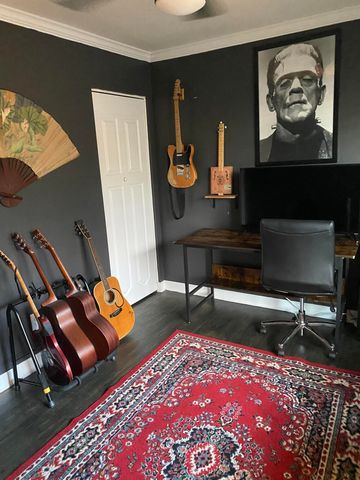 840 Blvd De L Orleans, Mary Esther, FL 32569