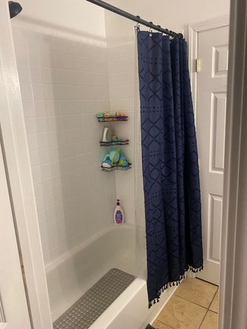 840 Blvd De L Orleans, Mary Esther, FL 32569