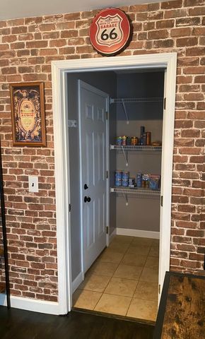 840 Blvd De L Orleans, Mary Esther, FL 32569