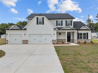 394 Zeppelin Lane, Raeford, NC 28376