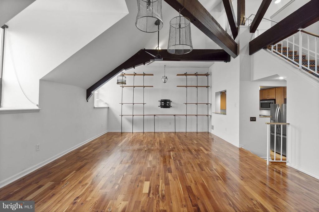 Image 12 of property listing at 1714 PARK AVE #512, Baltimore, MD 21217