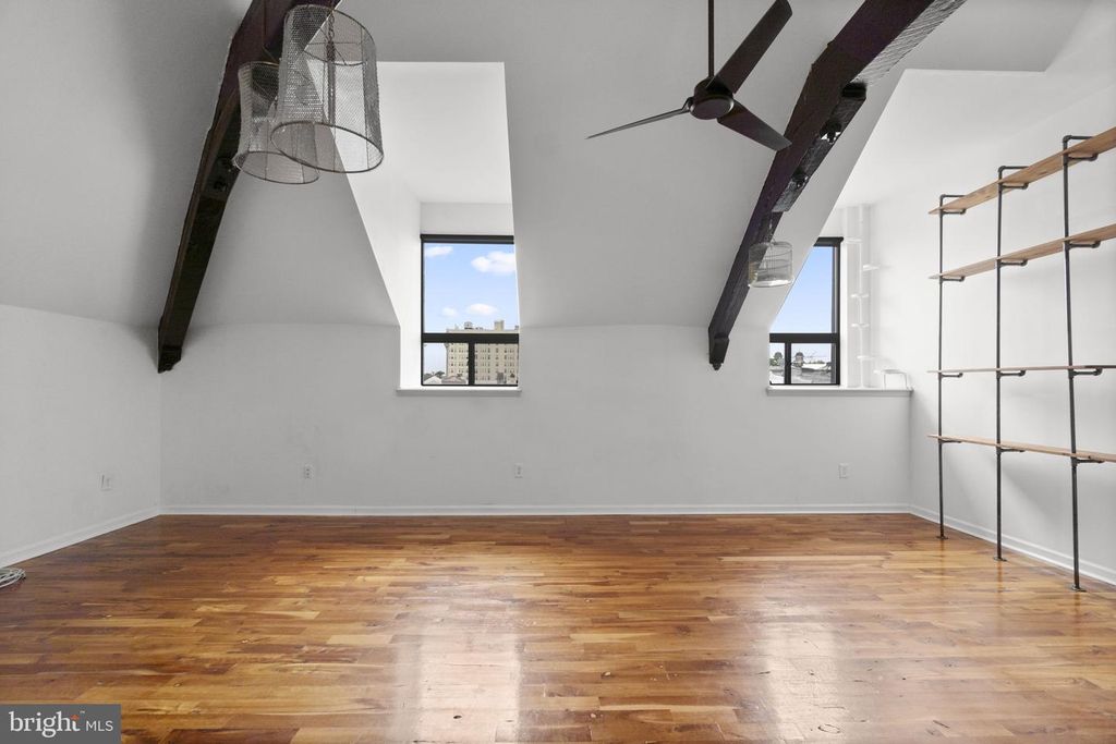 Image 13 of property listing at 1714 PARK AVE #512, Baltimore, MD 21217