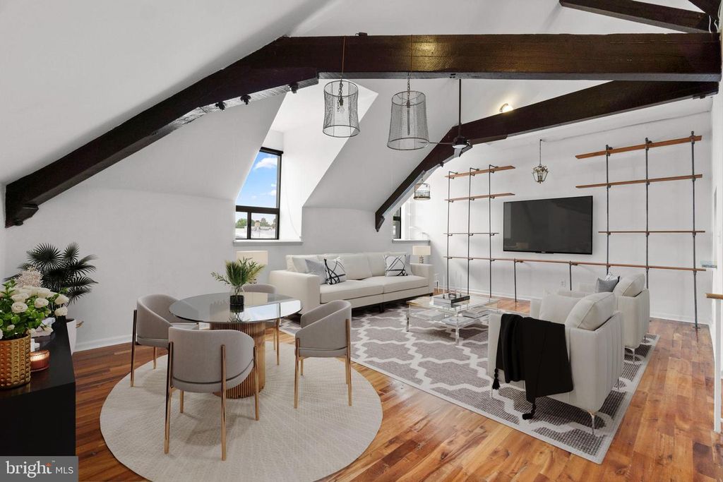 Image 14 of property listing at 1714 PARK AVE #512, Baltimore, MD 21217