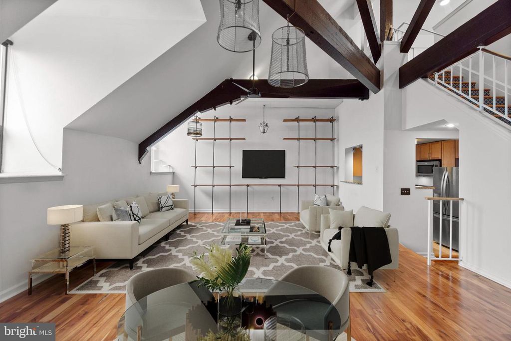 Image 16 of property listing at 1714 PARK AVE #512, Baltimore, MD 21217
