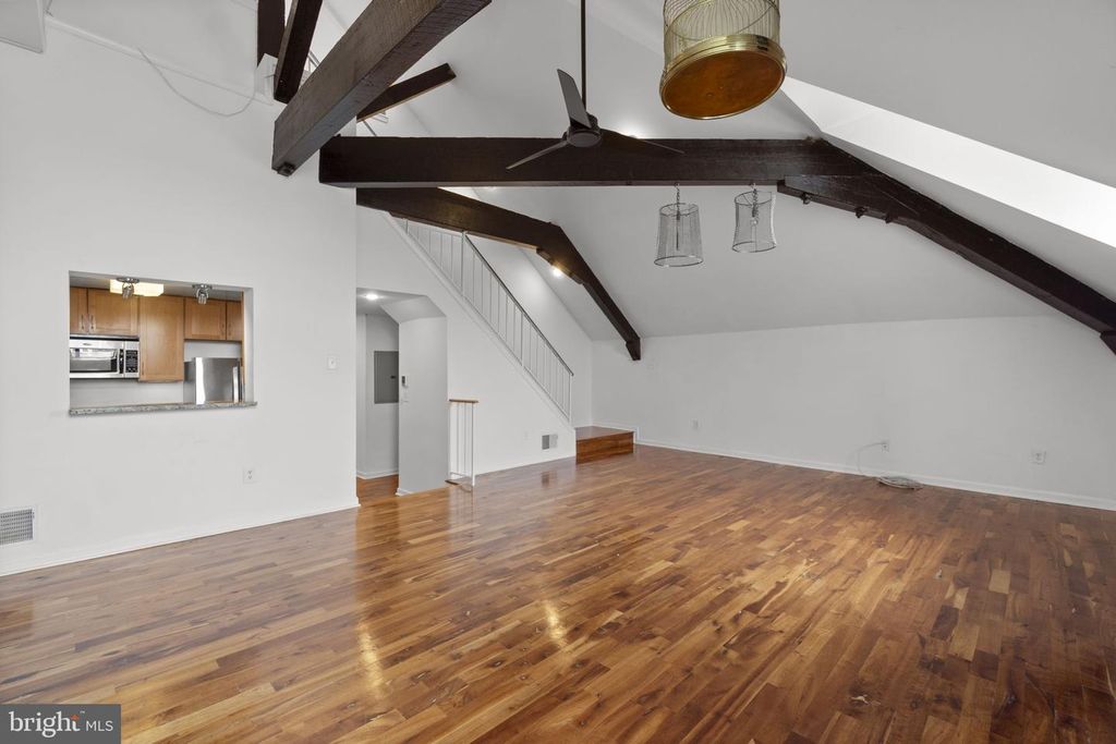 Image 19 of property listing at 1714 PARK AVE #512, Baltimore, MD 21217