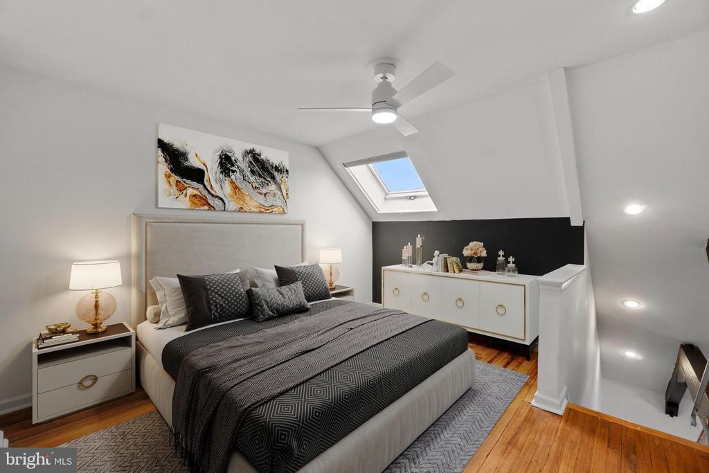 Image 29 of property listing at 1714 PARK AVE #512, Baltimore, MD 21217