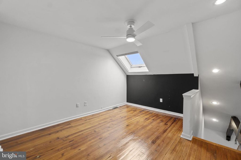Image 30 of property listing at 1714 PARK AVE #512, Baltimore, MD 21217