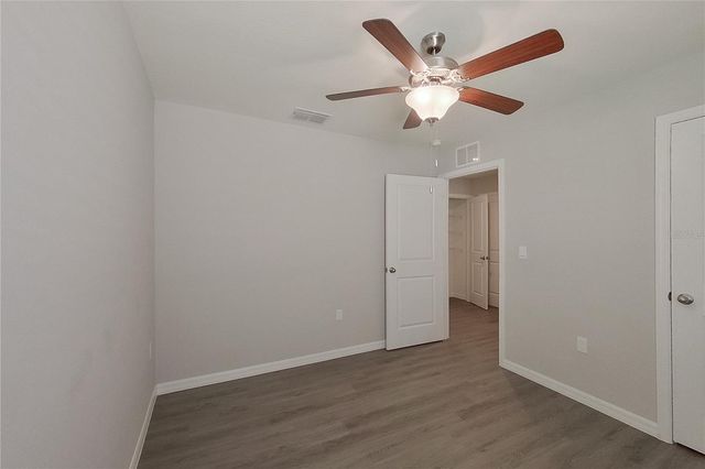 8633 SW 43RD TERRACE, Ocala, FL 34476