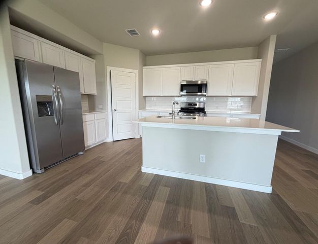 6116 Bursey Road, Watauga, TX 76148