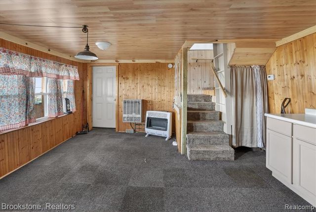 6571 Sherman Drive, Otter Lake, MI 48464