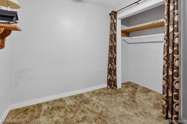6571 Sherman Drive, Otter Lake, MI 48464