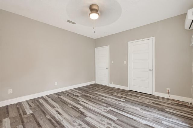 1511 Scharpe Street 2, Houston, TX 77023