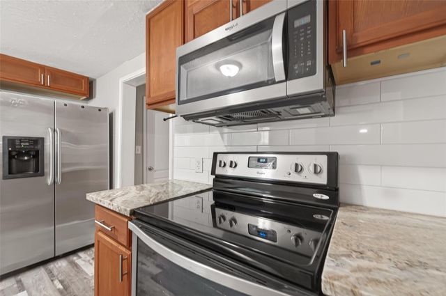 1511 Scharpe Street 2, Houston, TX 77023