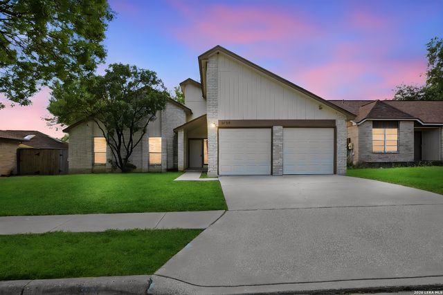 2713 LOCKWOOD LN, Schertz, TX 78154