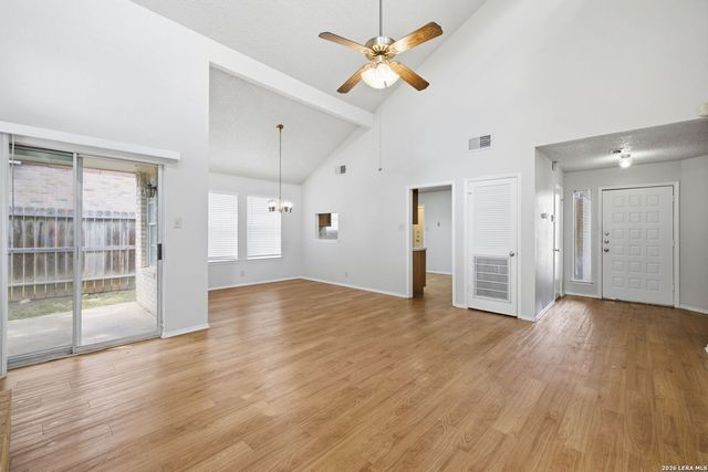 2713 LOCKWOOD LN, Schertz, TX 78154