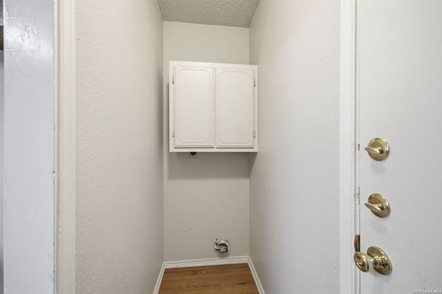 2713 LOCKWOOD LN, Schertz, TX 78154