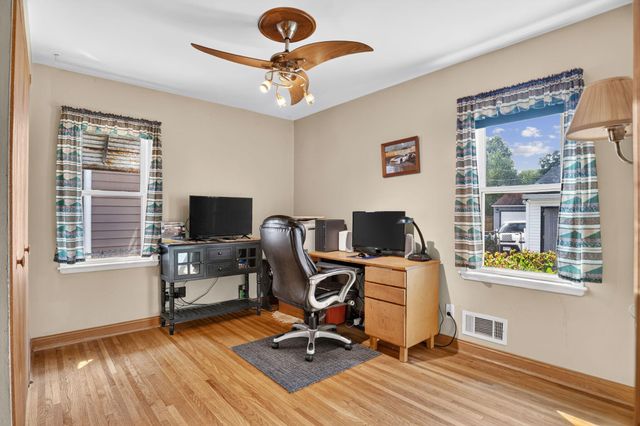 2030 Magoffin Avenue, Saint Paul, MN 55116