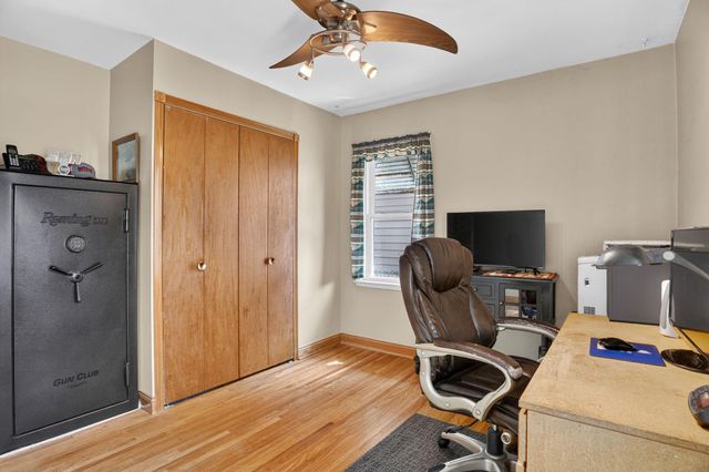 2030 Magoffin Avenue, Saint Paul, MN 55116