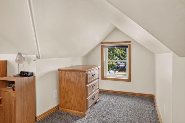 2030 Magoffin Avenue, Saint Paul, MN 55116