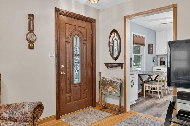 2030 Magoffin Avenue, Saint Paul, MN 55116