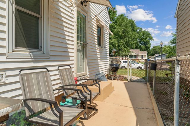2030 Magoffin Avenue, Saint Paul, MN 55116