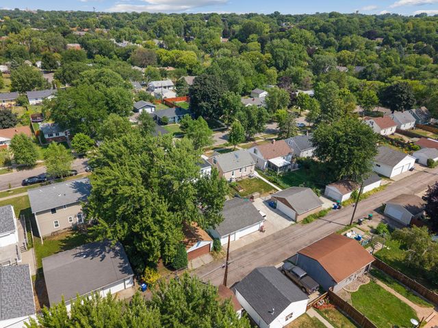 2030 Magoffin Avenue, Saint Paul, MN 55116