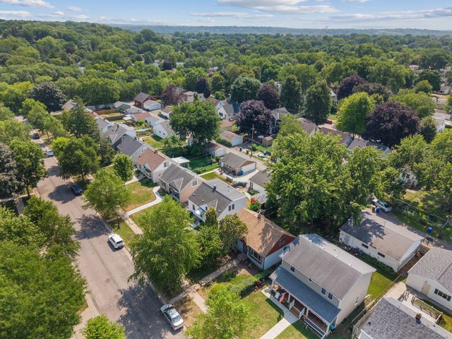 2030 Magoffin Avenue, Saint Paul, MN 55116