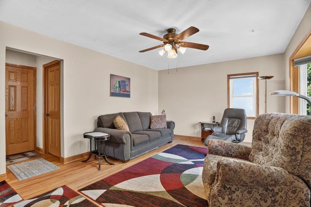 2030 Magoffin Avenue, Saint Paul, MN 55116