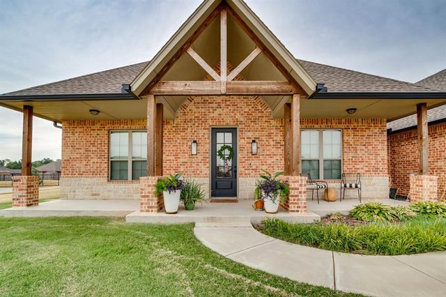 1408 W Harvard Way, Mustang, OK 73064