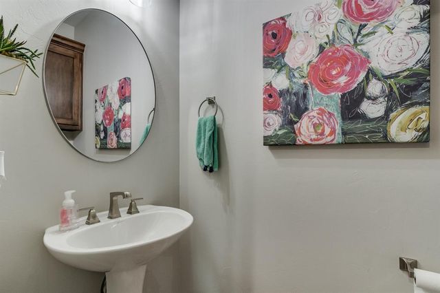 1408 W Harvard Way, Mustang, OK 73064