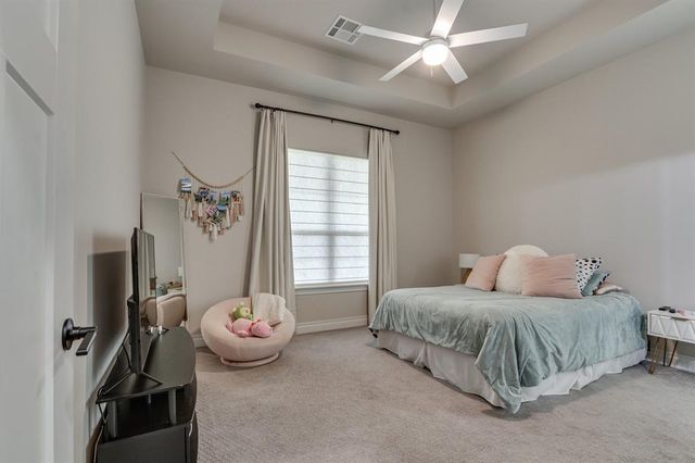 1408 W Harvard Way, Mustang, OK 73064