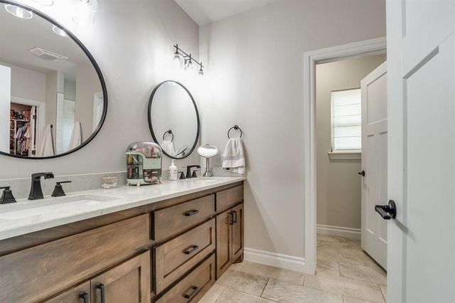 1408 W Harvard Way, Mustang, OK 73064
