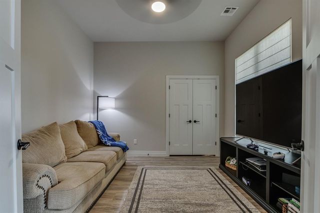 1408 W Harvard Way, Mustang, OK 73064