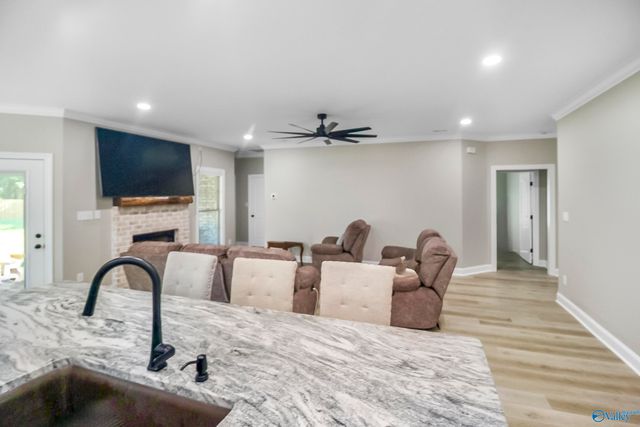 20658 Upper Fort Hampton Road, Elkmont, AL 35620