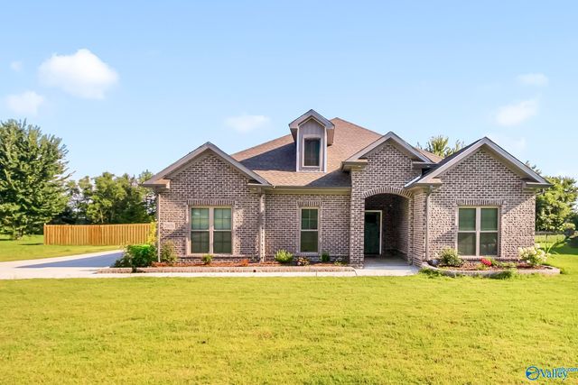 20658 Upper Fort Hampton Road, Elkmont, AL 35620