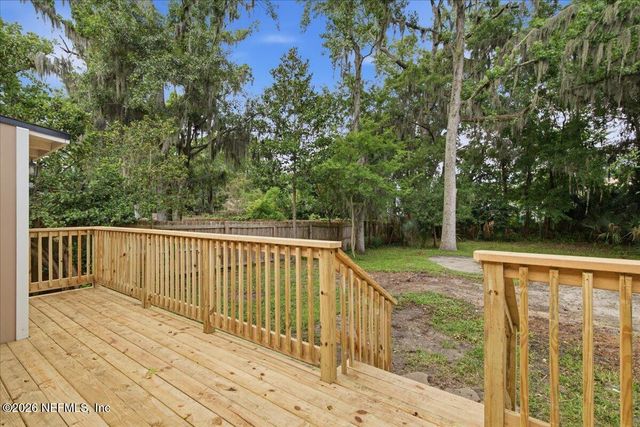 4135 HUDNALL Road, Jacksonville, FL 32207