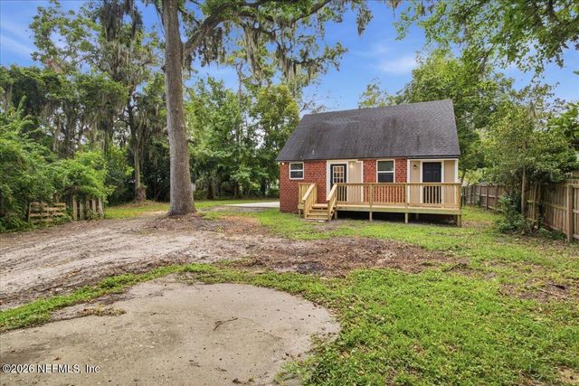 4135 HUDNALL Road, Jacksonville, FL 32207