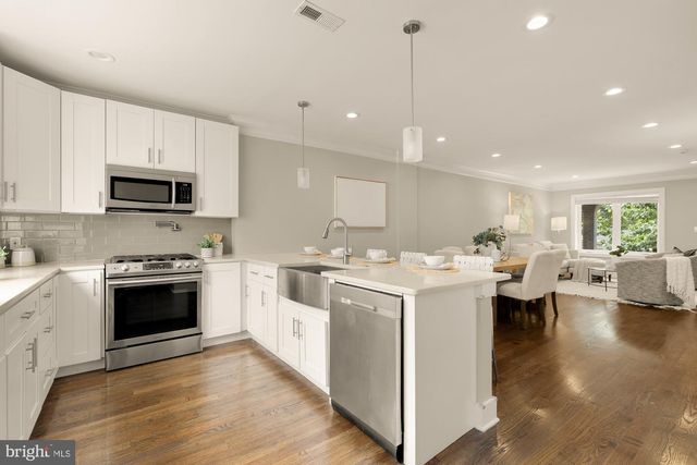 1236 OWEN PL NE, Washington, DC 20002