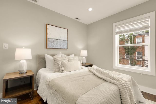 1236 OWEN PL NE, Washington, DC 20002