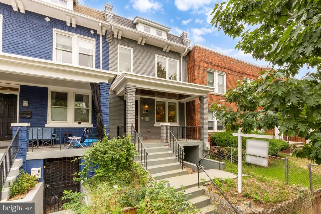 1236 OWEN PL NE, Washington, DC 20002