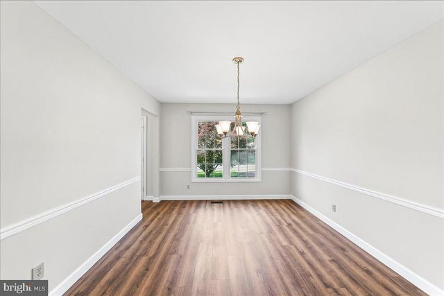 2 MORNINGSIDE CT, West Grove, PA 19390