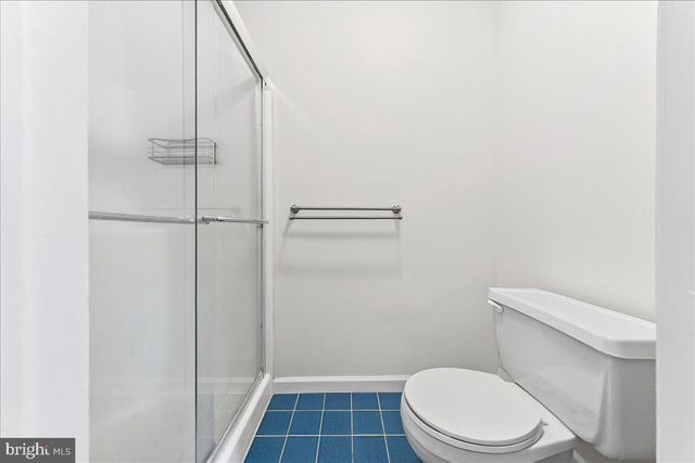 2 MORNINGSIDE CT, West Grove, PA 19390