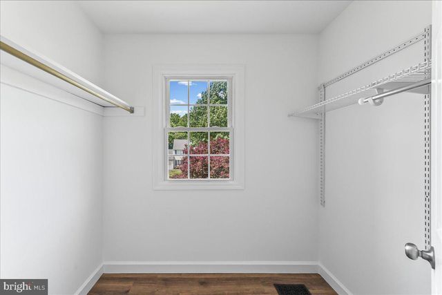 2 MORNINGSIDE CT, West Grove, PA 19390