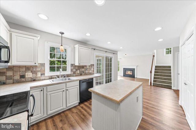2 MORNINGSIDE CT, West Grove, PA 19390