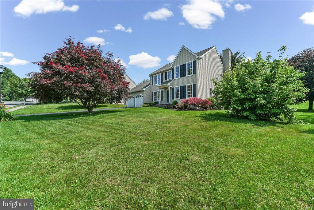 2 MORNINGSIDE CT, West Grove, PA 19390