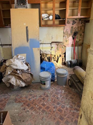 1848 Garfield Avenue, Lincoln Park, MI 48146