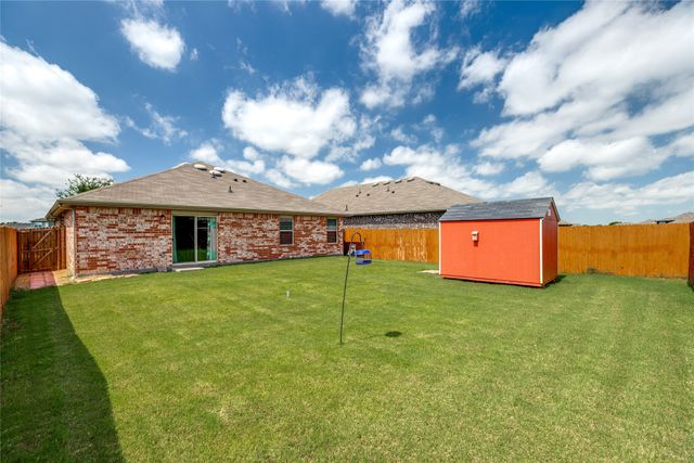 816 Ravenwood Lane, Van Alstyne, TX 75495