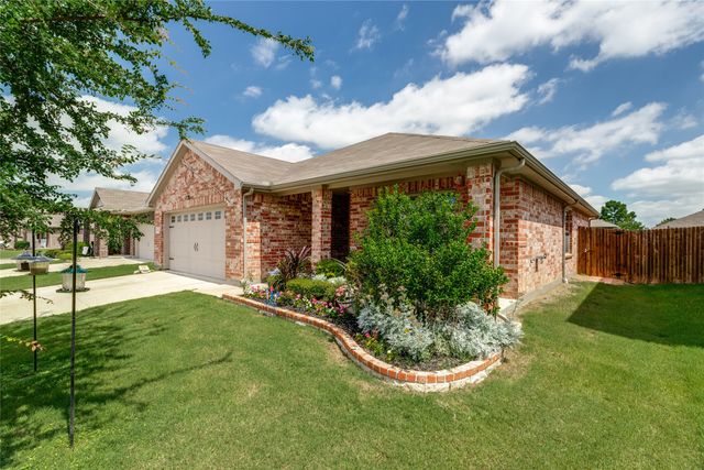 816 Ravenwood Lane, Van Alstyne, TX 75495